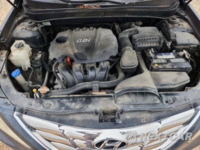 Zdjęcie 11 z 12 samochodu: 2012 HYUNDAI SONATA SE VIN:5NPEC4AC3CH389737 - miniatura