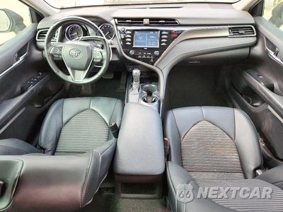 Zdjęcie 8 z 12 samochodu: 2020 TOYOTA CAMRY SE VIN:4T1G11AK6LU871060 - miniatura
