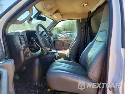 Zdjęcie 7 z 12 samochodu: 2025 CHEVROLET EXPRESS G2500 DELIVERY VAN VIN:1GCWGAFP1S1157422 - miniatura