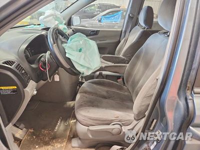 Zdjęcie 7 z 13 samochodu: 2007 HYUNDAI ENTOURAGE GLS VIN:KNDMC233376042566 - miniatura