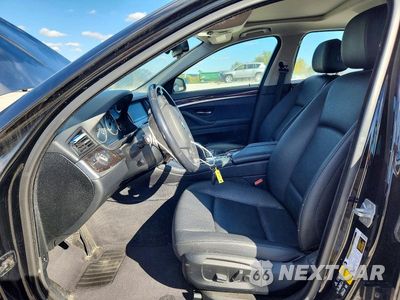 Zdjęcie 7 z 12 samochodu: 2016 BMW 528 XI VIN:WBA5A7C53GG147205 - miniatura