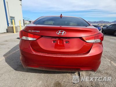 Zdjęcie 6 z 12 samochodu: 2013 HYUNDAI ELANTRA GLS VIN:KMHDH4AE4DU541431 - miniatura