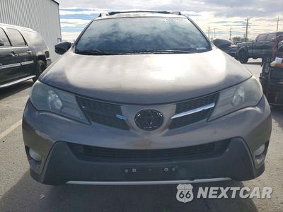 Piąte zdjęcie samochodu w środku: 2014 TOYOTA RAV4 XLE VIN:JTMRFREV5ED048365 - miniatura