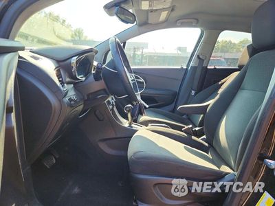 Zdjęcie 7 z 13 samochodu: 2022 CHEVROLET TRAX LS VIN:KL7CJKSM8NB520185 - miniatura