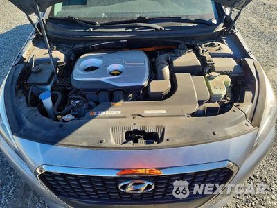 Zdjęcie 11 z 12 samochodu: 2016 HYUNDAI SONATA HYBRID SE VIN:KMHE24L19GA013938 - miniatura