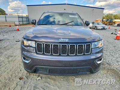 Piąte zdjęcie samochodu w środku: 2019 JEEP GRAND CHEROKEE LAREDO VIN:1C4RJEAG6KC839150 - miniatura
