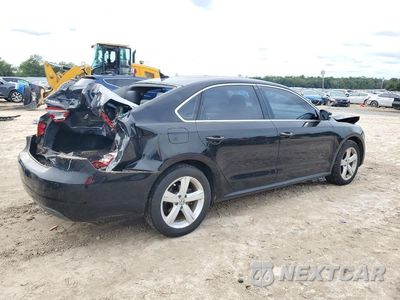 Trzecie zdjęcie samochodu z tyłu: 2013 VOLKSWAGEN PASSAT SE VIN:1VWBH7A31DC003400 - miniatura