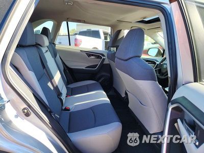 Zdjęcie 11 z 13 samochodu: 2019 TOYOTA RAV4 XLE VIN:JTMW1RFV5KD510628 - miniatura
