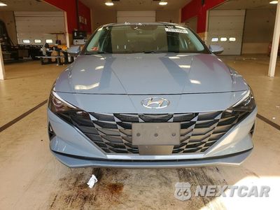 Piąte zdjęcie samochodu w środku: 2023 HYUNDAI ELANTRA SEL VIN:KMHLS4AG1PU417040 - miniatura