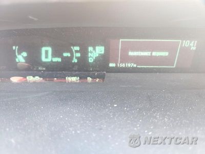 Zdjęcie 9 z 12 samochodu: 2013 TOYOTA PRIUS THREE VIN:JTDKN3DU6D1733405 - miniatura