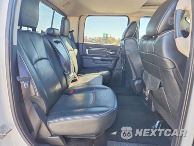 Zdjęcie 10 z 12 samochodu: 2015 RAM 1500 LONGHORN VIN:1C6RR7WTXFS633018 - miniatura
