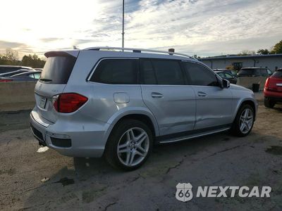 Trzecie zdjęcie samochodu z tyłu: 2014 MERCEDES-BENZ GL 550 4MATIC VIN:4JGDF7DE2EA434495 - miniatura