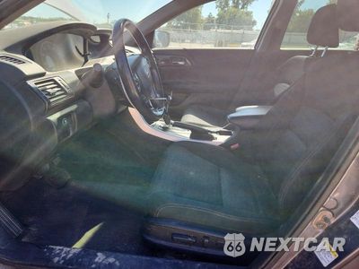 Zdjęcie 7 z 12 samochodu: 2015 HONDA ACCORD SPORT VIN:1HGCR2F56FA270968 - miniatura