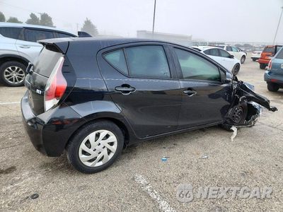 Trzecie zdjęcie samochodu z tyłu: 2015 TOYOTA PRIUS C THREE VIN:JTDKDTB39F1576419 - miniatura