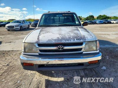 Piąte zdjęcie samochodu w środku: 1999 TOYOTA TACOMA BASE VIN:4TANL42N1XZ491239 - miniatura