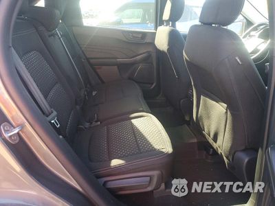 Zdjęcie 11 z 13 samochodu: 2025 FORD ESCAPE ACTIVE VIN:1FMCU9GN9SUB61459 - miniatura