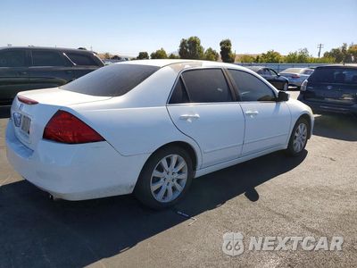Trzecie zdjęcie samochodu z tyłu: 2007 HONDA ACCORD EX VIN:1HGCM567X7A174019 - miniatura