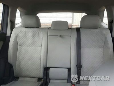 Zdjęcie 10 z 13 samochodu: 2019 VOLKSWAGEN TIGUAN S VIN:3VV0B7AX1KM192819 - miniatura