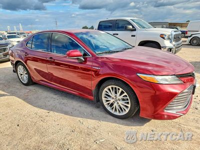 Czwarte zdjęcie samochodu z boku: 2019 TOYOTA CAMRY HYBRID XLE VIN:4T1B21HK7KU510917 - miniatura