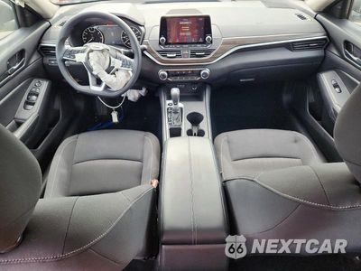 Zdjęcie 8 z 12 samochodu: 2026 NISSAN ALTIMA SV VIN:1N4BL4DV0TN325788 - miniatura
