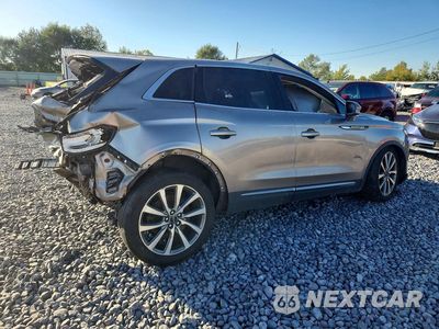 Trzecie zdjęcie samochodu z tyłu: 2019 LINCOLN NAUTILUS SELECT VIN:2LMPJ8KP2KBL10351 - miniatura