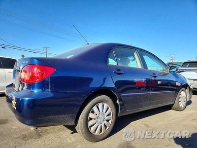 Trzecie zdjęcie samochodu z tyłu: 2005 TOYOTA COROLLA LE VIN:1NXBR30E35Z474676 - miniatura