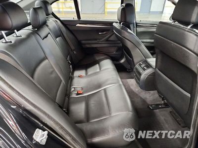 Zdjęcie 10 z 12 samochodu: 2013 BMW 528 XI VIN:WBAXH5C51DD109784 - miniatura