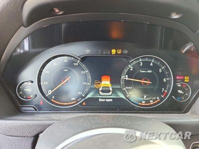 Zdjęcie 9 z 13 samochodu: 2018 BMW 330 XI VIN:WBA8K3C55JA024163 - miniatura
