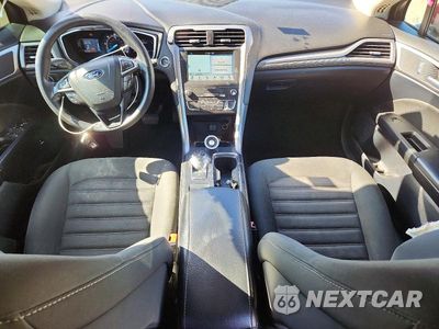 Zdjęcie 8 z 12 samochodu: 2019 FORD FUSION SE VIN:3FA6P0LU1KR204609 - miniatura