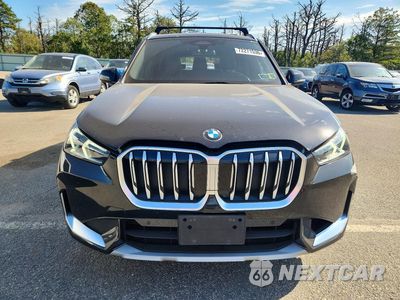 Piąte zdjęcie samochodu w środku: 2025 BMW X1 XDRIVE28I VIN:WBX73EF06S5111624 - miniatura
