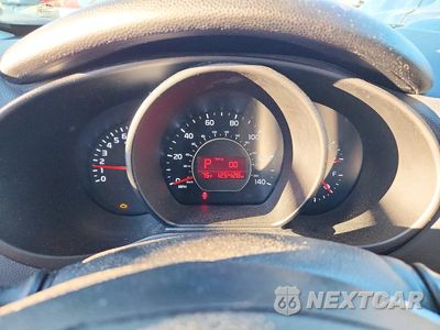 Zdjęcie 9 z 12 samochodu: 2016 KIA SOUL BASE VIN:KNDJN2A21G7843031 - miniatura