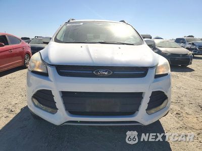 Piąte zdjęcie samochodu w środku: 2016 FORD ESCAPE SE VIN:1FMCU9GX4GUC46637 - miniatura