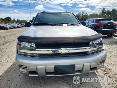 Piąte zdjęcie samochodu w środku: 2004 CHEVROLET TRAILBLAZER LS VIN:1GNDT13S442219167 - miniatura
