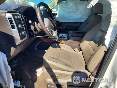 Zdjęcie 7 z 12 samochodu: 2018 GMC SIERRA K1500 SLT VIN:3GTU2NECXJG108425 - miniatura
