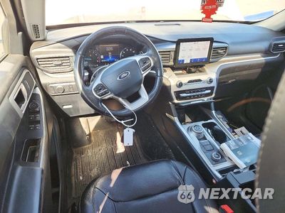 Zdjęcie 8 z 13 samochodu: 2020 FORD EXPLORER XLT VIN:1FMSK8DH6LGC55406 - miniatura
