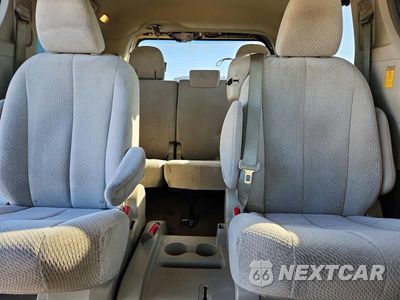 Zdjęcie 10 z 14 samochodu: 2014 TOYOTA SIENNA LE VIN:5TDKK3DC8ES406895 - miniatura