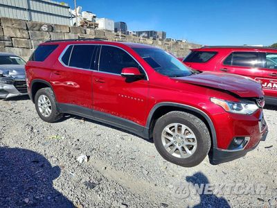 Czwarte zdjęcie samochodu z boku: 2019 CHEVROLET TRAVERSE LT VIN:1GNERGKW4KJ289054 - miniatura