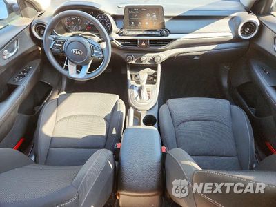 Zdjęcie 8 z 12 samochodu: 2021 KIA FORTE LXS VIN:3KPF24AD3ME405134 - miniatura