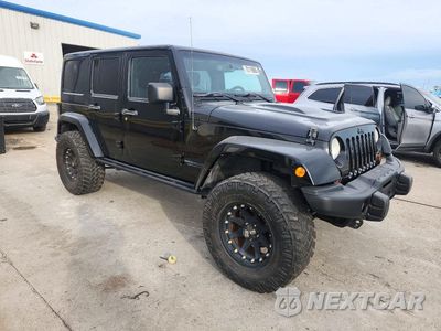 Czwarte zdjęcie samochodu z boku: 2013 JEEP WRANGLER UNLIMITED SAHARA VIN:1C4HJWEG5DL580603 - miniatura