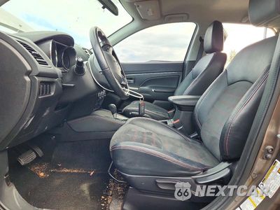 Zdjęcie 7 z 14 samochodu: 2018 MITSUBISHI OUTLANDER SPORT ES VIN:JA4AP3AW3JU004097 - miniatura