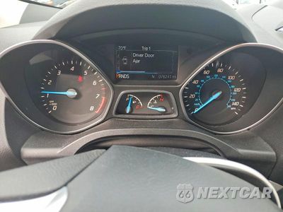 Zdjęcie 9 z 13 samochodu: 2016 FORD ESCAPE SE VIN:1FMCU0GX8GUA22265 - miniatura