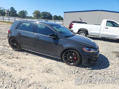 Czwarte zdjęcie samochodu z boku: 2019 VOLKSWAGEN GTI S VIN:3VW6T7AU2KM005547 - miniatura