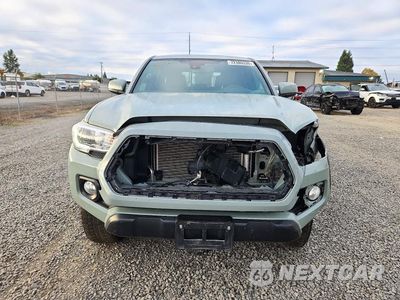 Piąte zdjęcie samochodu w środku: 2022 TOYOTA TACOMA TRD OFF-ROAD VIN:3TMDZ5BN2NM129410 - miniatura