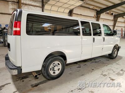 Trzecie zdjęcie samochodu z tyłu: 2016 CHEVROLET EXPRESS G3500 LT VIN:1GAZGPFG2G1249963 - miniatura