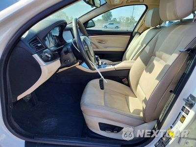 Zdjęcie 7 z 12 samochodu: 2013 BMW 528 XI VIN:WBAXH5C56DD114625 - miniatura