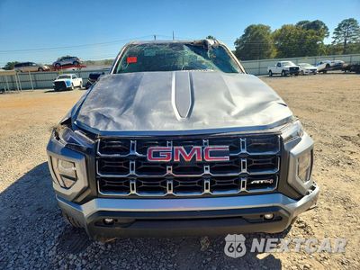 Piąte zdjęcie samochodu w środku: 2024 GMC CANYON AT4 VIN:1GTP6DEK8R1222825 - miniatura