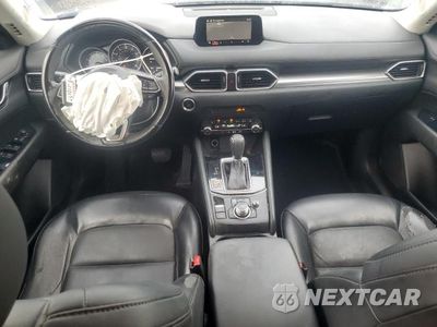 Zdjęcie 8 z 13 samochodu: 2019 MAZDA CX-5 TOURING VIN:JM3KFACM0K1561010 - miniatura