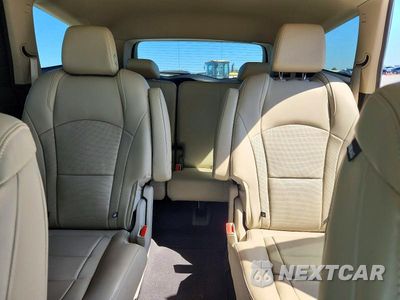Zdjęcie 10 z 13 samochodu: 2018 BUICK ENCLAVE ESSENCE VIN:5GAEVAKW2JJ129756 - miniatura