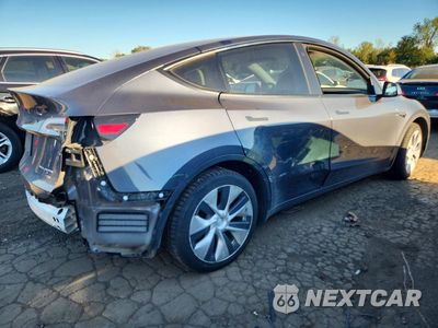 Trzecie zdjęcie samochodu z tyłu: 2021 TESLA MODEL Y VIN:5YJYGDEE5MF268334 - miniatura