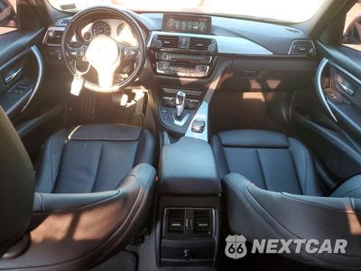 Zdjęcie 8 z 12 samochodu: 2017 BMW 320 XI VIN:WBA8E5G55HNU22425 - miniatura